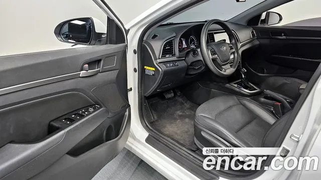 Hyundai Avante AD id 2525544 из Кореи 2