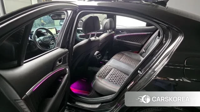 Genesis G70 2019 Черный из Кореи, фото 2