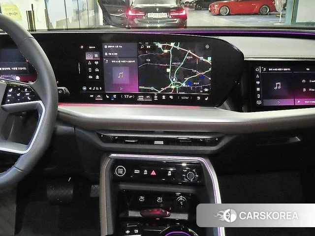 Audi Q5 (80A) 2025 Белый из Кореи, фото 2