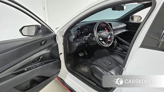 Hyundai Avante (CN7) 2021 Белый из Кореи, фото 2