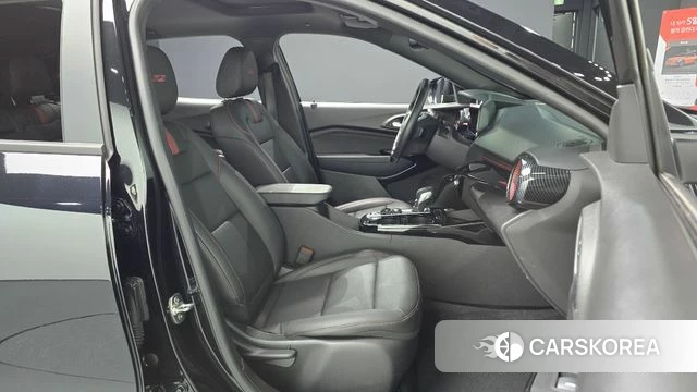 Chevrolet (GM Daewoo) Trax Crossover 2023 Черный из Кореи, фото 2
