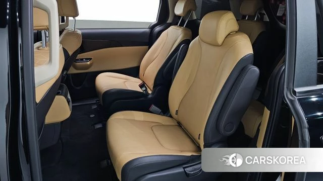 Kia Carnival 4th generation 2022 Черный из Кореи, фото 2