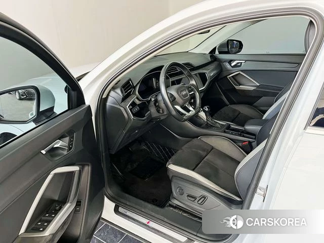 Audi Q3 2021 Белый из Китая, фото 2