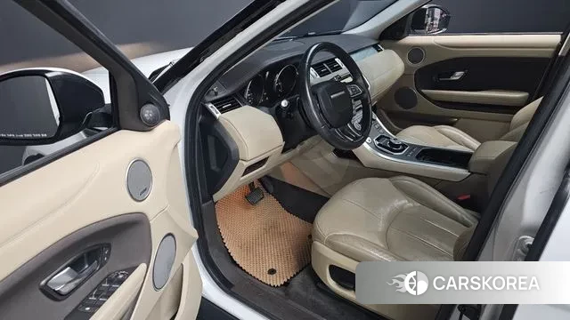 Land Rover Range Rover Evoque 2018 Белый из Кореи, фото 2