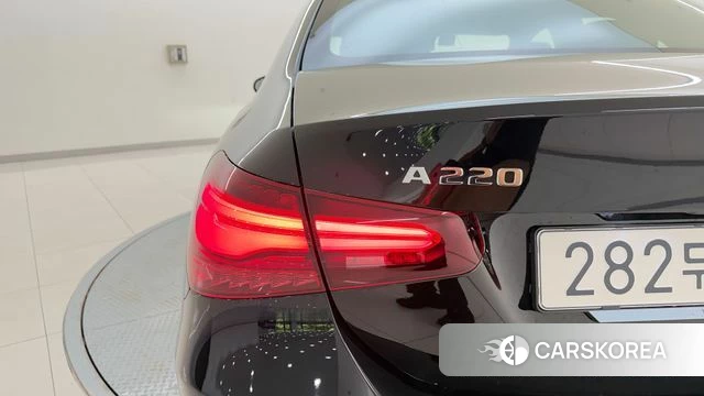 Mercedes-Benz A-Class W177 2025 Черный из Кореи, фото 2
