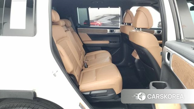 Hyundai Santa Fe (MX5) 2023 Белый из Кореи, фото 2