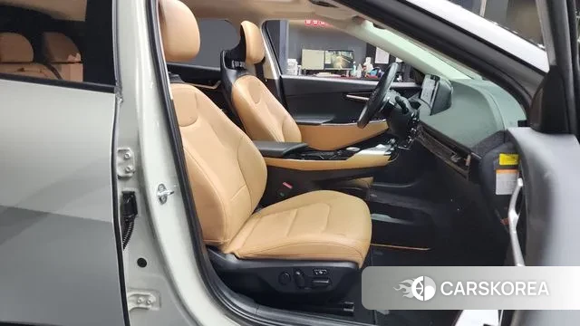 Kia EV6 2021 Серебристо-серый из Кореи, фото 2