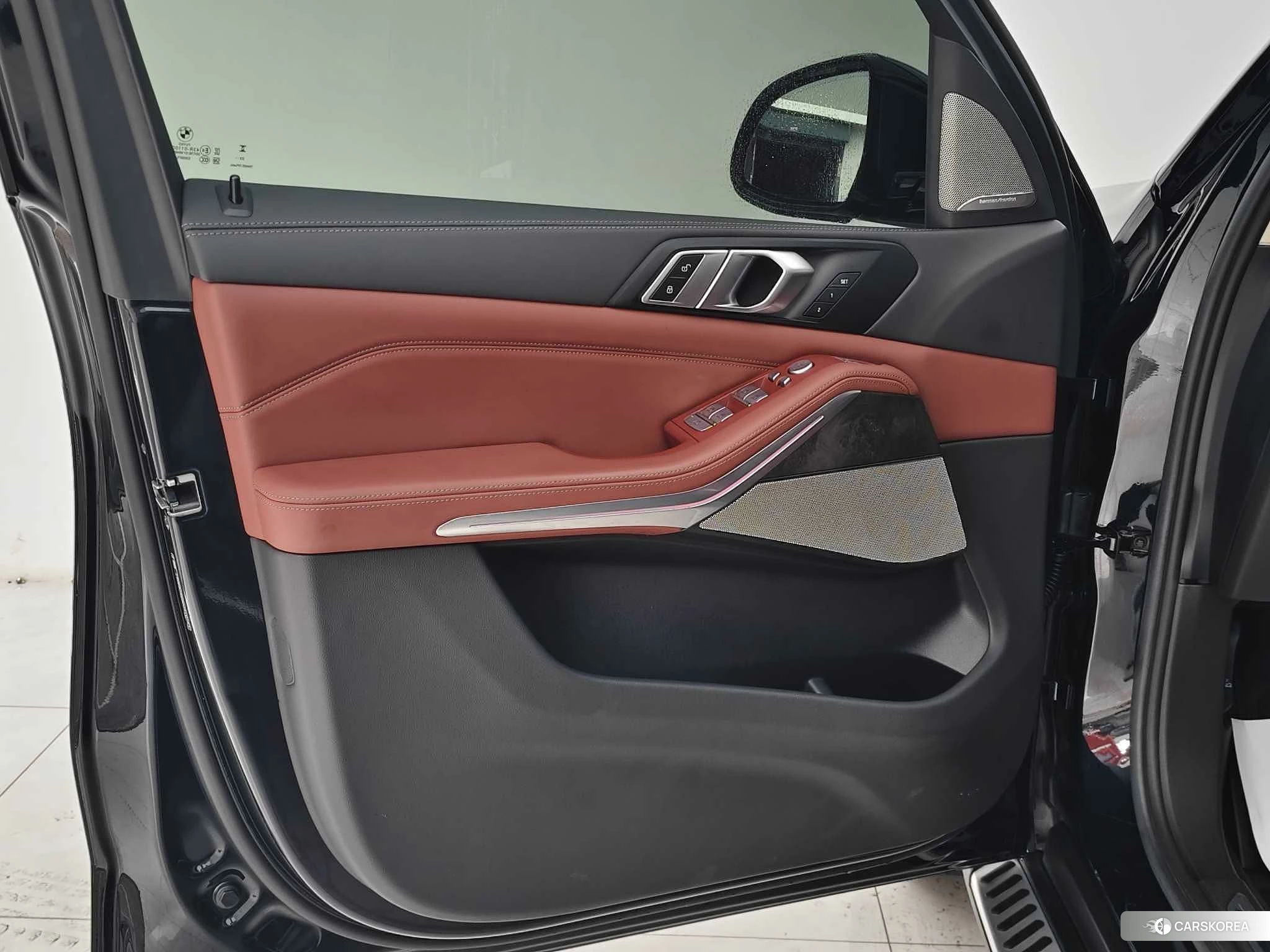 BMW X5 2023 Черный из Китая, фото 2