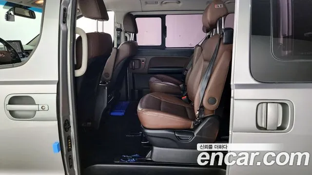 Hyundai The New Grand Starex 2019 Серебряный из Кореи, фото 2