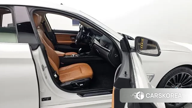 BMW 4 Series (F32) 2019 Белый из Кореи, фото 2