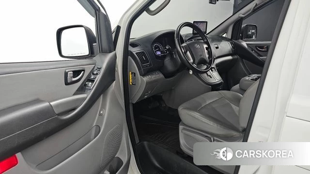 Hyundai The New Grand Starex 2020 Белый из Кореи, фото 2