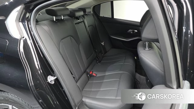 BMW 3 Series (G20) 2019 Черный из Кореи, фото 2