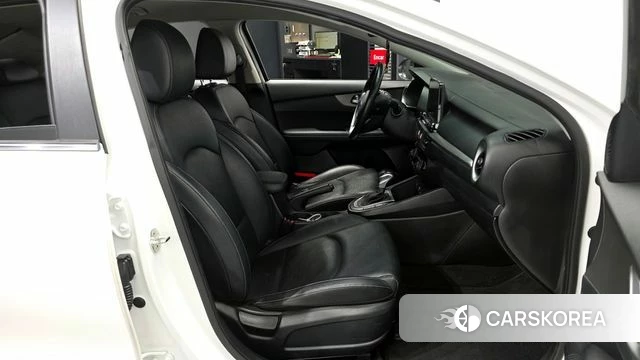 Kia Come New K3 2018 Белый из Кореи, фото 2