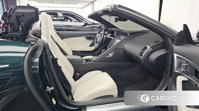 Jaguar F-TYPE 2022 Темно-зеленый из Кореи, фото 2