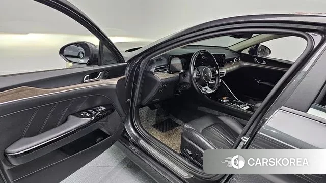 Kia K5 3rd generation 2021 Серый из Кореи, фото 2