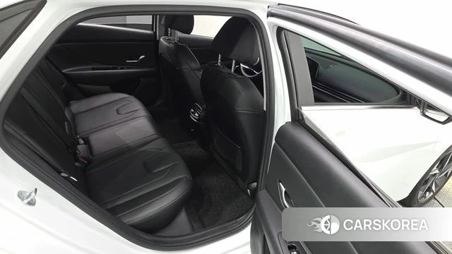 Hyundai Avante (CN7) 2021 Белый из Кореи, фото 2