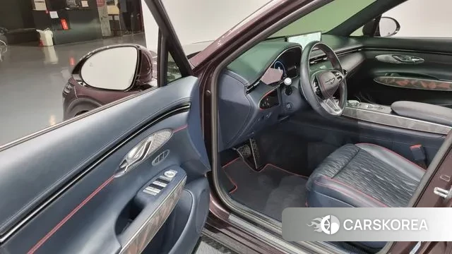 Genesis GV70 2021 Коричневый из Кореи, фото 2