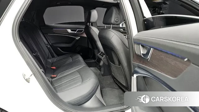 Audi A6 (C8) 2023 Белый из Кореи, фото 2