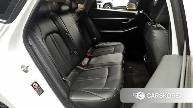 Hyundai Sonata (DN8) 2022 Белый из Кореи, фото 2