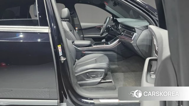 Audi Q7 (4M) 2021 Черный из Кореи, фото 2