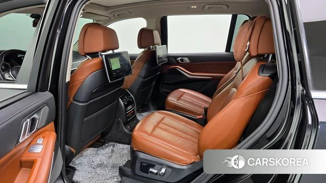 BMW X7 (G07) 2021 Черный из Кореи, фото 2