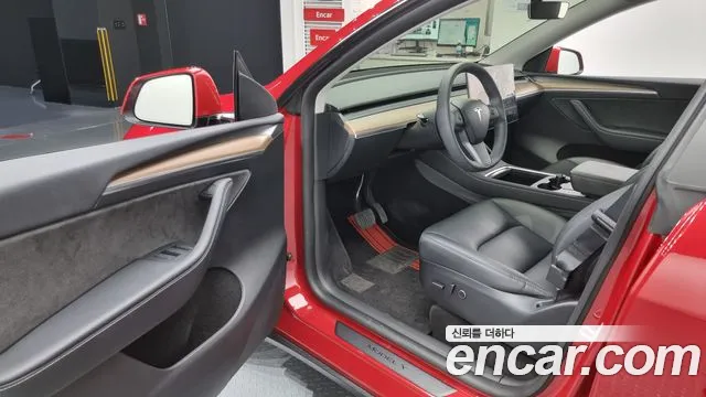 Tesla Model Y 2024 Красный из Кореи, фото 2