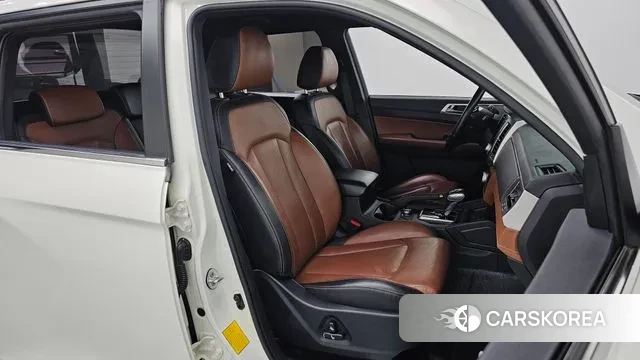 Ssangyong Rexton Sports 2019 Белый из Кореи, фото 2