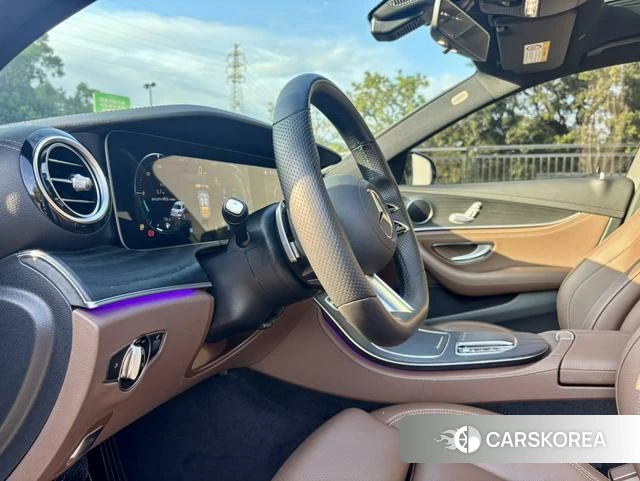 Mercedes-Benz E-class 2022 Черный из Китая, фото 2
