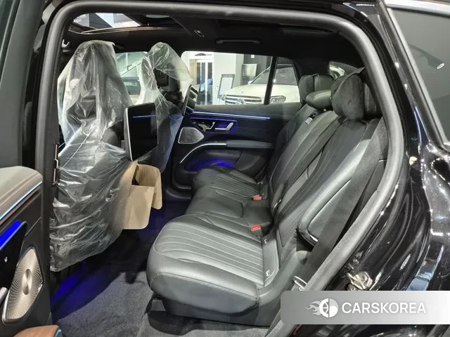 Mercedes-Benz EQS SUV X296 2023 Черный из Кореи, фото 2