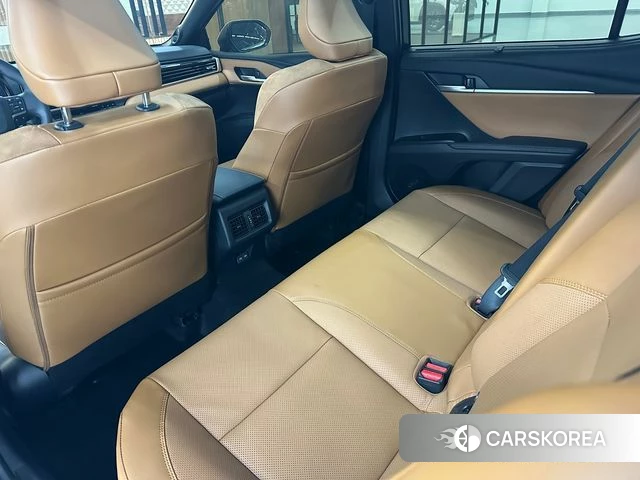 Toyota Camry (XV80) 2025 Белый из Кореи, фото 2