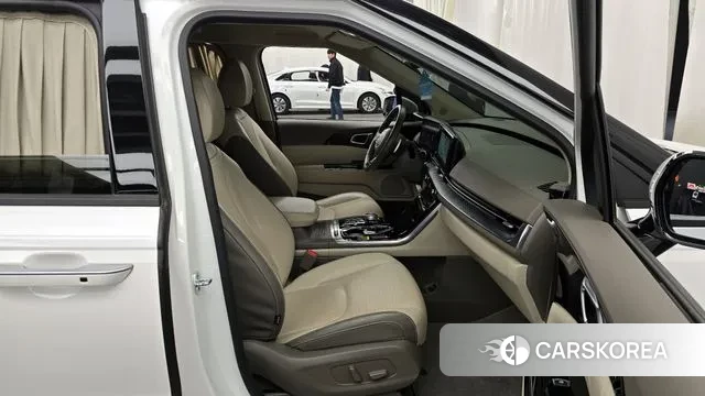 Kia Carnival 4th generation 2021 Белый из Кореи, фото 2