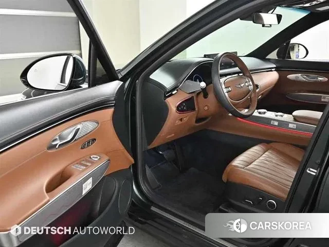 Genesis GV70 2022 Темно-зеленый из Кореи, фото 2