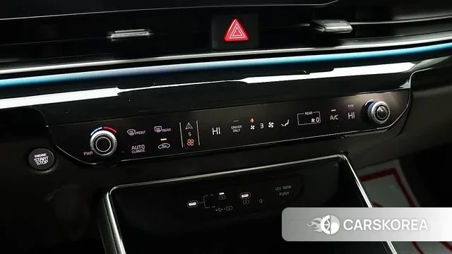 Kia The New Carnival 4th Generation 2024 Черный из Кореи, фото 2