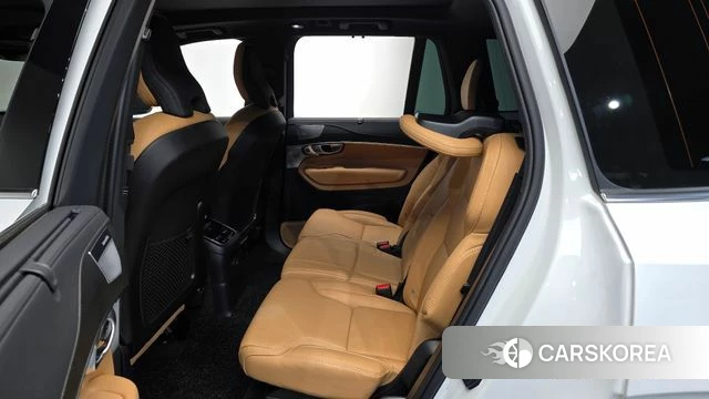 Volvo XC90 second Generation 2024 Белый из Кореи, фото 2