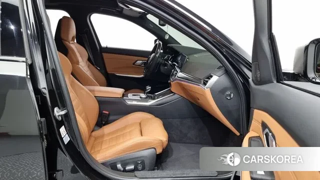 BMW 3 Series (G20) id 2884673 из Кореи 2