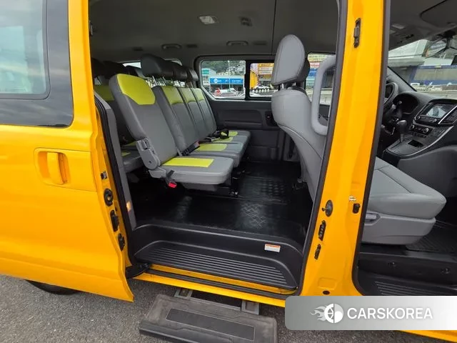 Hyundai The New Grand Starex 2019 Желтый из Кореи, фото 2