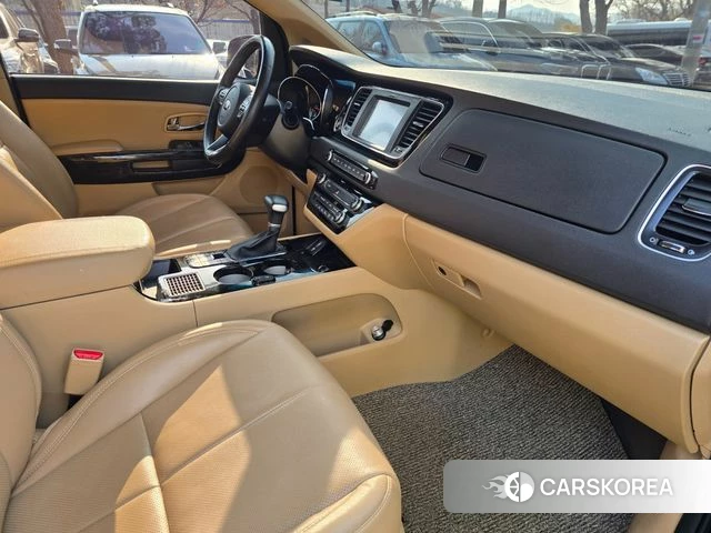 Kia The New Carnival 2020 Черный из Кореи, фото 2