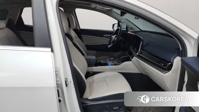 Kia Sportage 5th Generation 2022 Белый из Кореи, фото 2