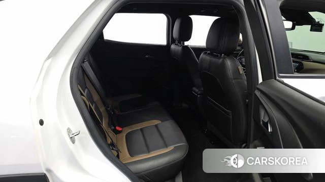 Chevrolet (GM Daewoo) Trailblazer 2021 Белый из Кореи, фото 2