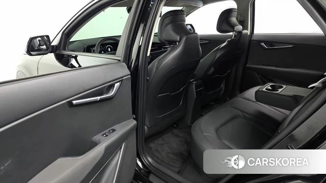 Kia Di All New Niro EV 2023 Черный из Кореи, фото 2