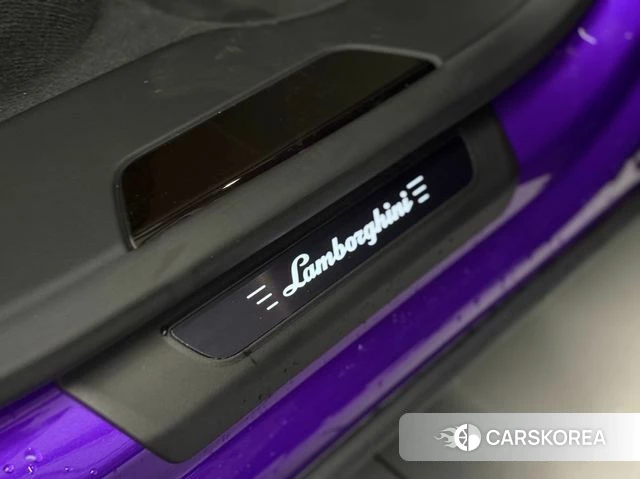 Lamborghini Urus 2025 Фиолетовый из Кореи, фото 2