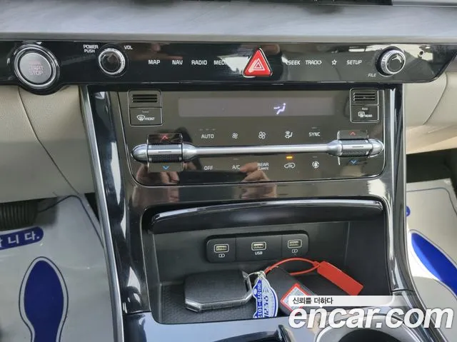 Kia Carnival 4th generation 2022 Серый из Кореи, фото 2