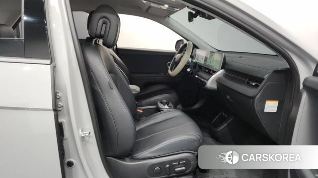 Hyundai Ionic 5 2021 Серебряный из Кореи, фото 2