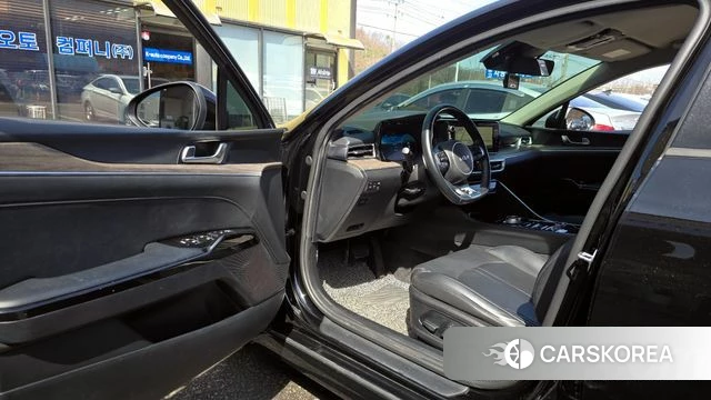 Kia K5 3rd generation 2021 Черный из Кореи, фото 2