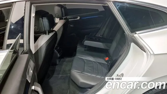 Volkswagen Arteon 2022 Белый из Кореи, фото 2