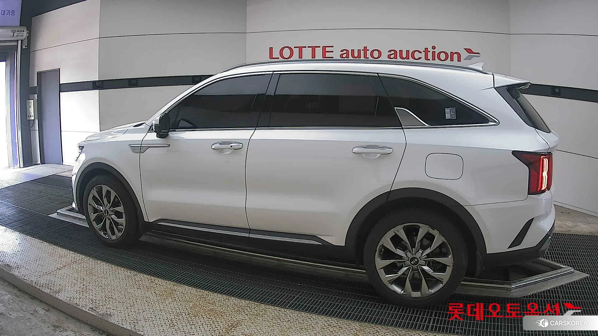 Kia Sorento 2021 Snow White Pearl (optional) из Кореи, фото 2
