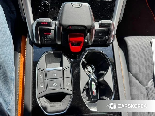 Lamborghini Urus 2024 Оранжевый из Кореи, фото 2