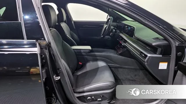 Hyundai Grandeur Hybrid (GN7) 2023 Черный из Кореи, фото 2