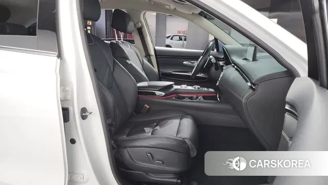 Genesis GV70 2021 Белый из Кореи, фото 2