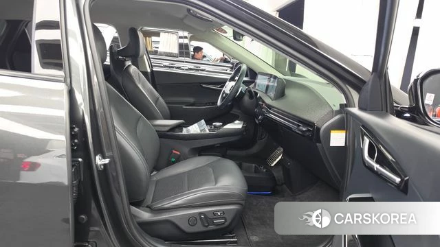 Kia EV6 2023 Серый из Кореи, фото 2